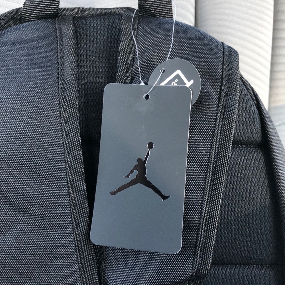 Nike Air Jordan Jumpman Classics Daypack Backpack - Picture 3 of 5